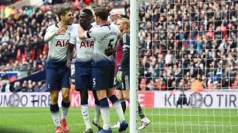 范尼首秀吞下最惨烈败局，莱斯特城主场0-2富勒姆创七连败灾难纪录