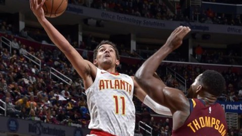 23分大逆转差点成真！特雷杨末节17分搏命，骑士残阵终于喘了口气