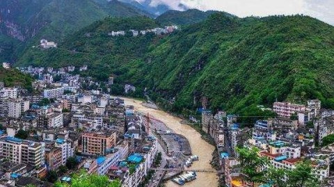 12月27日渝超渝东北三峡库区巫溪VS奉节：红池坝队主场饮恨 诗橙队带走三分