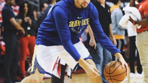 佛光普照！克莱9记三分轰35分，勇士主场115-86逆转火箭拖入抢七